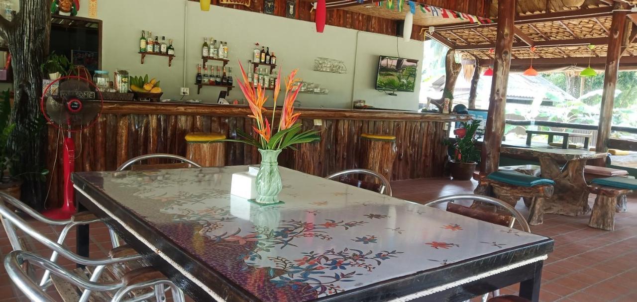 Kohjum Freedom Resort Koh Jum Ngoại thất bức ảnh