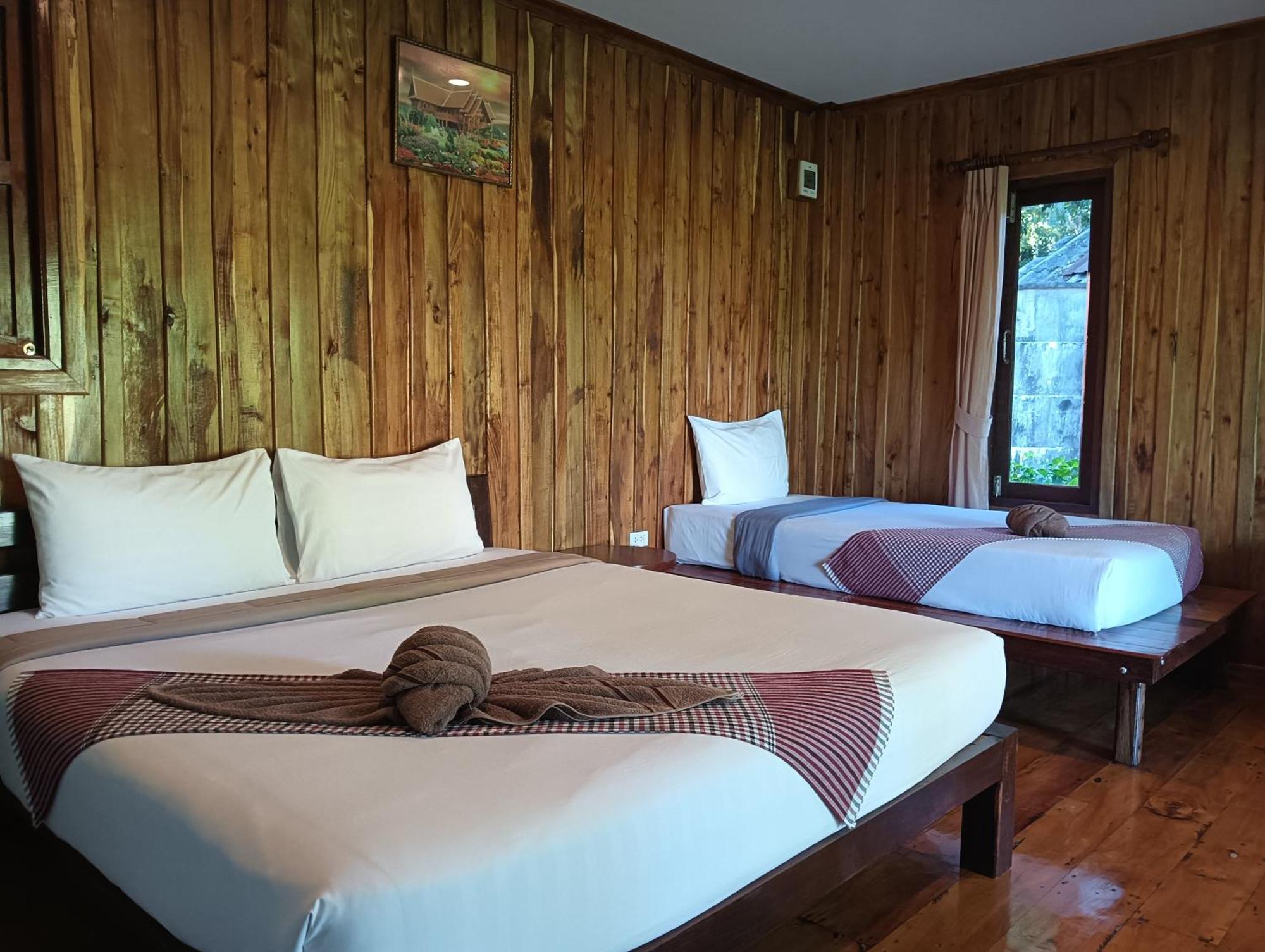 Kohjum Freedom Resort Koh Jum Ngoại thất bức ảnh