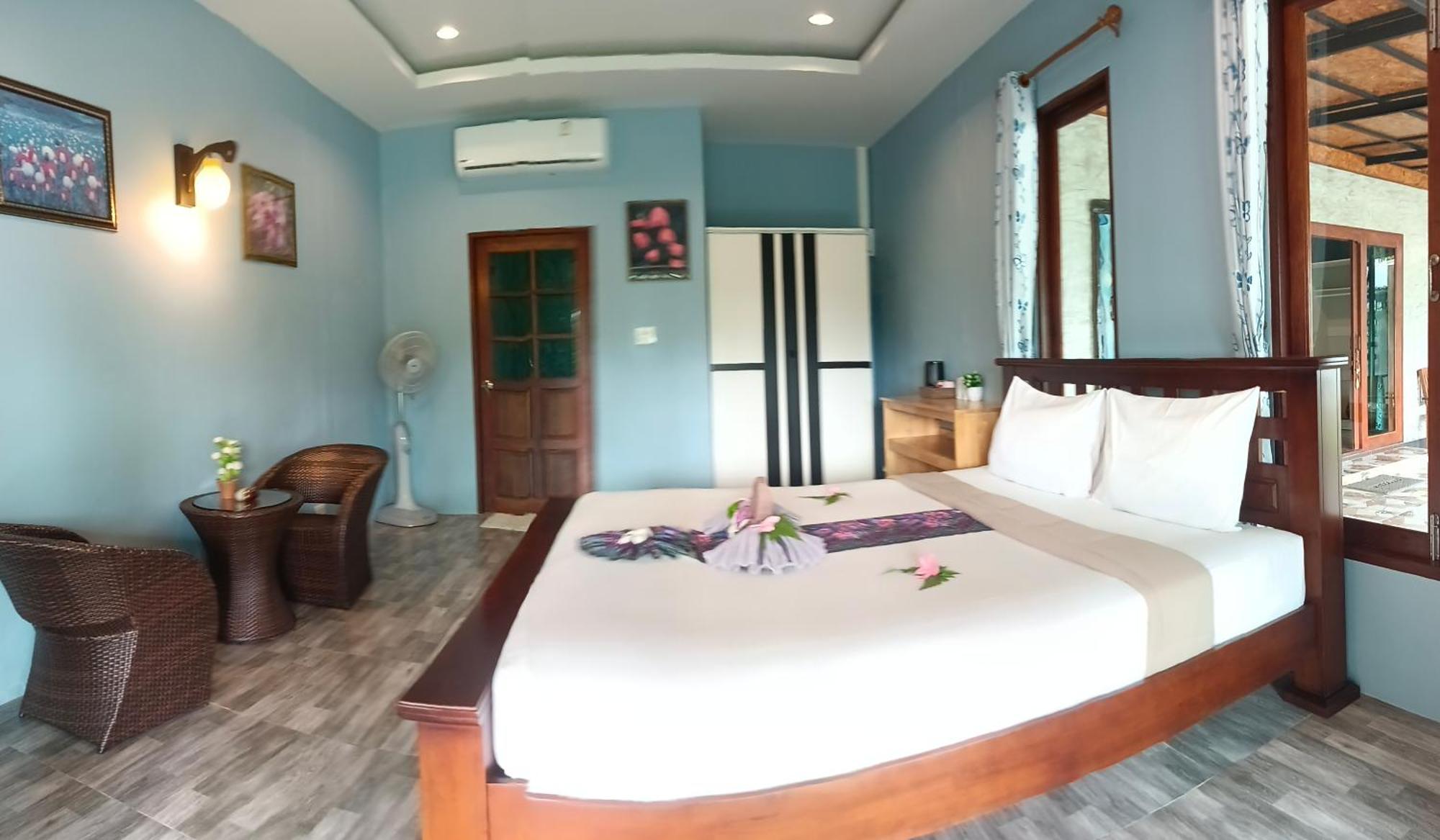 Kohjum Freedom Resort Koh Jum Ngoại thất bức ảnh