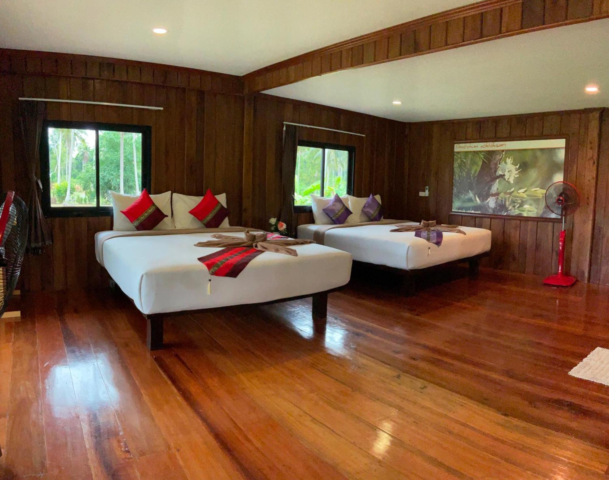 Kohjum Freedom Resort Koh Jum Ngoại thất bức ảnh